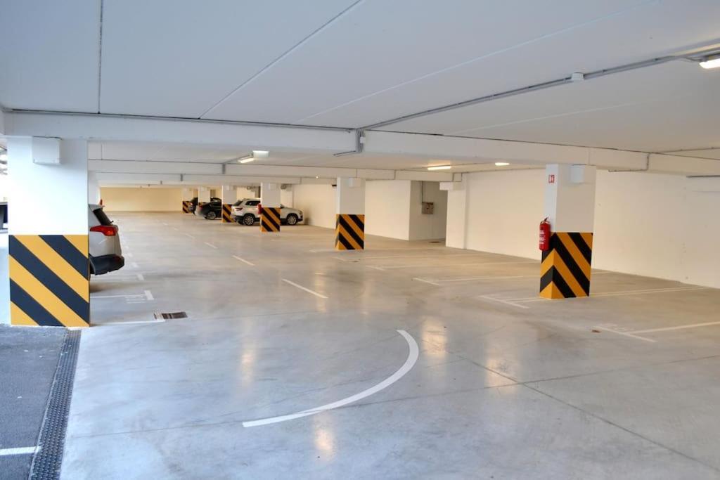 New Modern Apt Near Old Town - Private Parking Zadar Eksteriør bilde