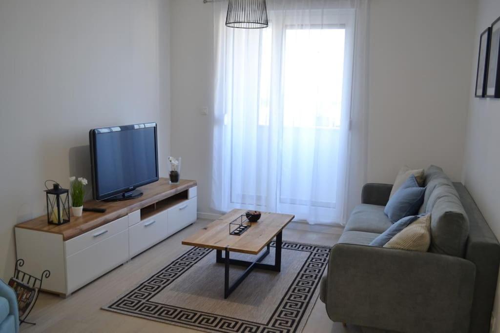New Modern Apt Near Old Town - Private Parking Zadar Eksteriør bilde