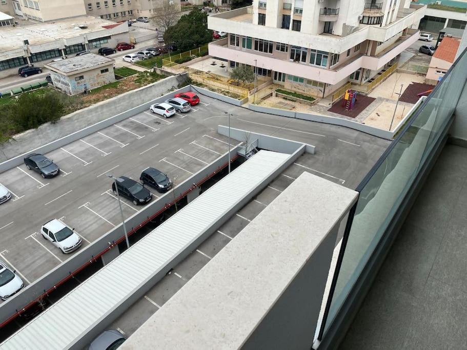 New Modern Apt Near Old Town - Private Parking Zadar Eksteriør bilde