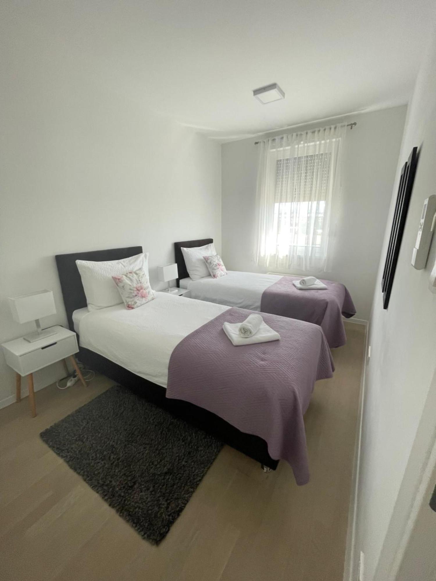 New Modern Apt Near Old Town - Private Parking Zadar Eksteriør bilde
